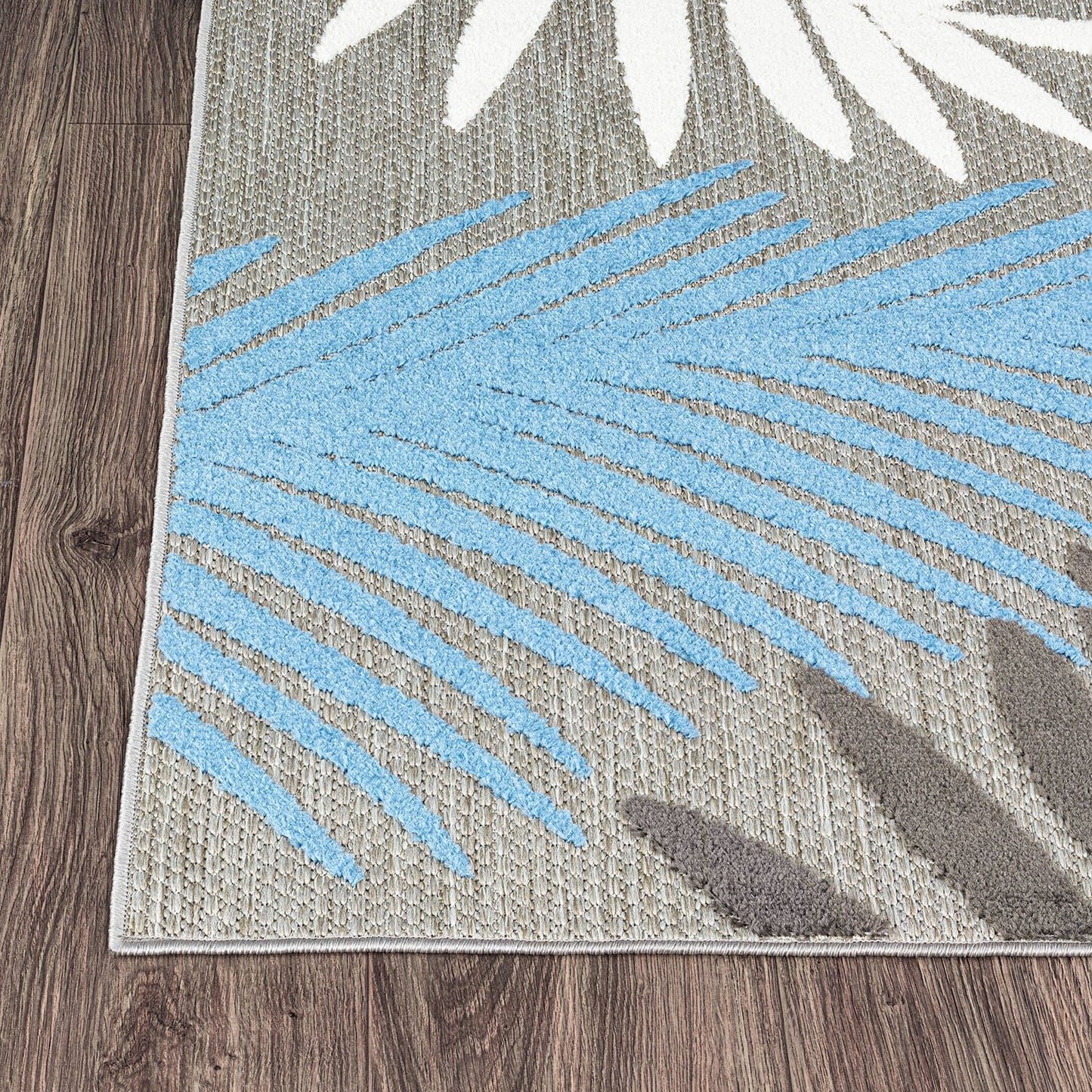 Evora Palm Frond Indoor/Outdoor Area Rug
