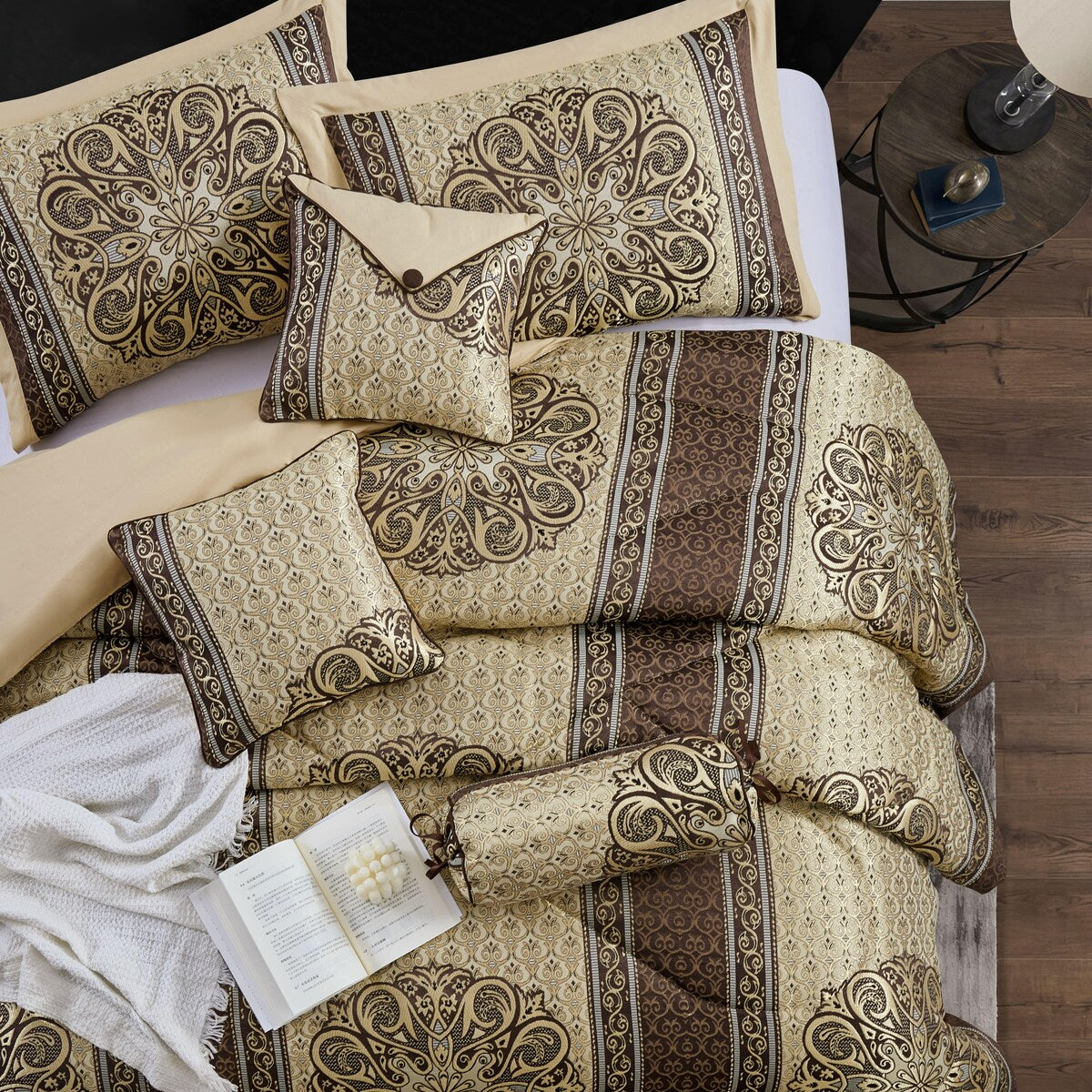 Ensemble de couette élégant médaillon Nanshing Prince 7 pièces
