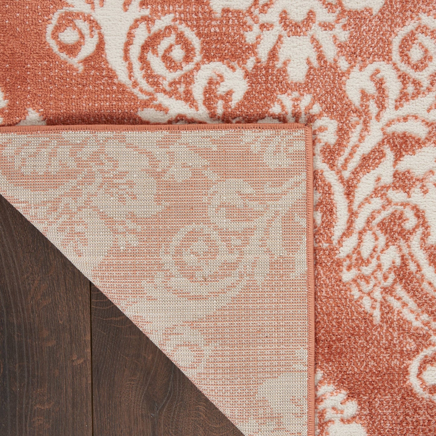 Tapis Nourison Elation à motif damassé de style campagne française