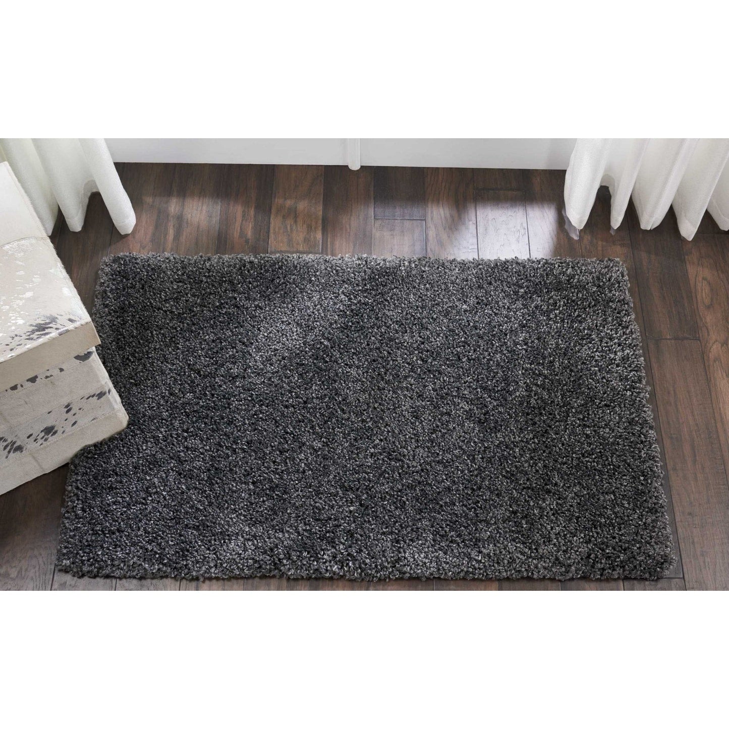 Tapis moderne en peluche solide Nourison Malibu Shag