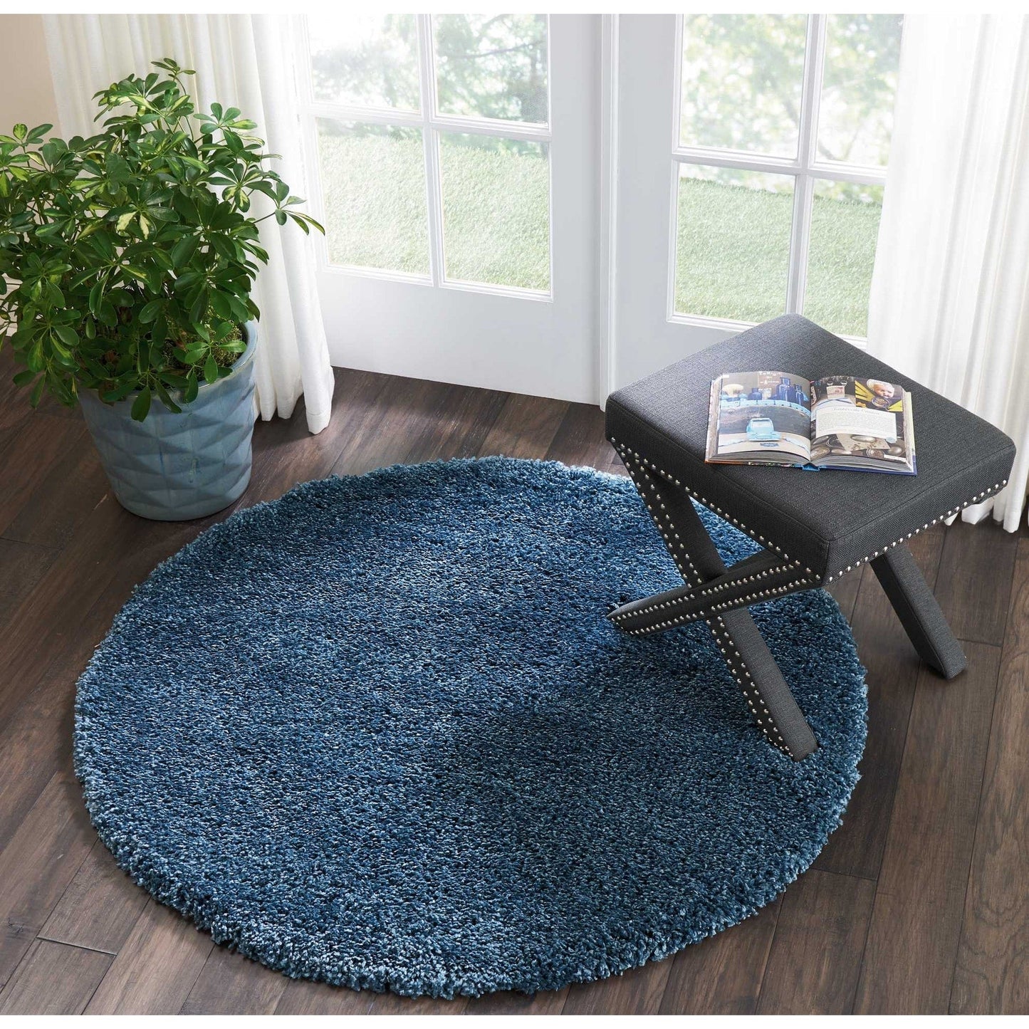 Tapis moderne en peluche solide Nourison Malibu Shag