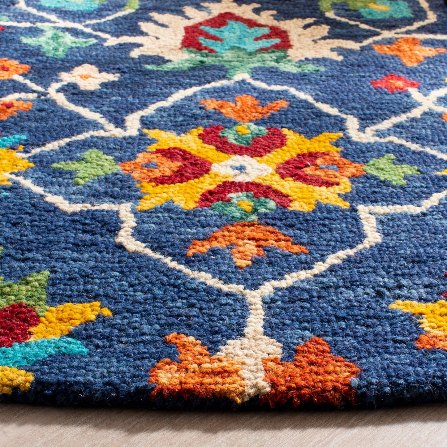 Tapis tribal bohème en laine Aspen Guldeniz fait main SAFAVIEH