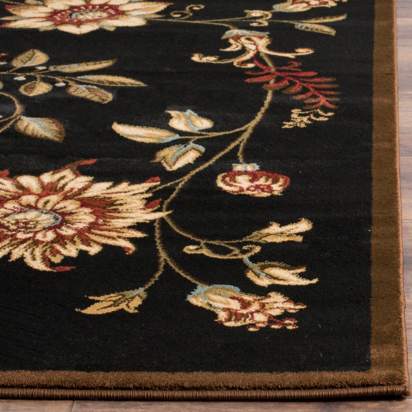 Tapis floral traditionnel SAFAVIEH Lyndhurst Nazaria