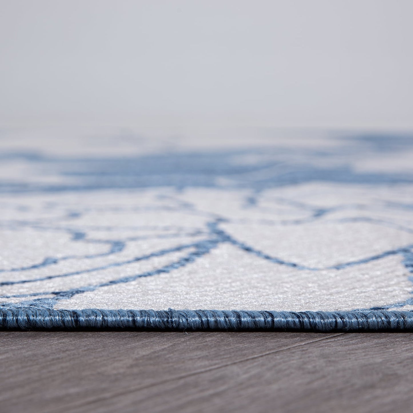 Tapis d'intérieur/extérieur texturé à motif floral moderne World Rug Gallery