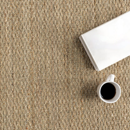 Tapis Nuloom Kiana Casual avec bordure en jonc de mer