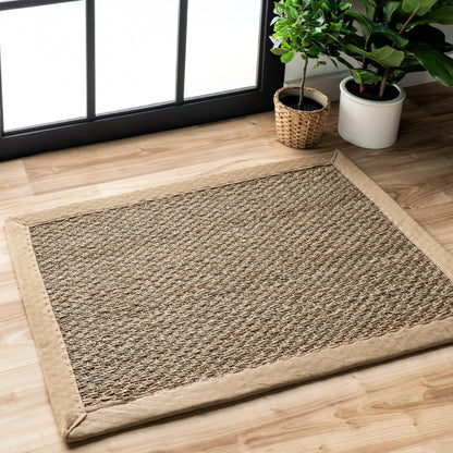Tapis Nuloom Kiana Casual avec bordure en jonc de mer
