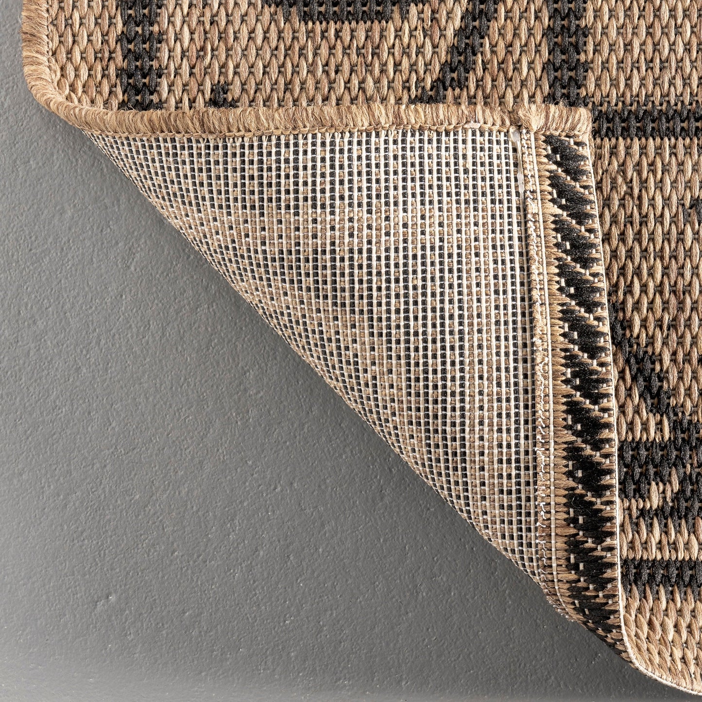 Tapis traditionnel d'intérieur/extérieur Nuloom Kathleen