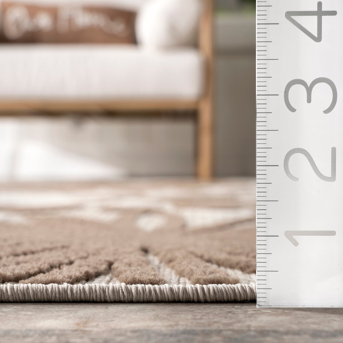 Tapis d'intérieur/extérieur à motif floral audacieux Nuloom Ronda