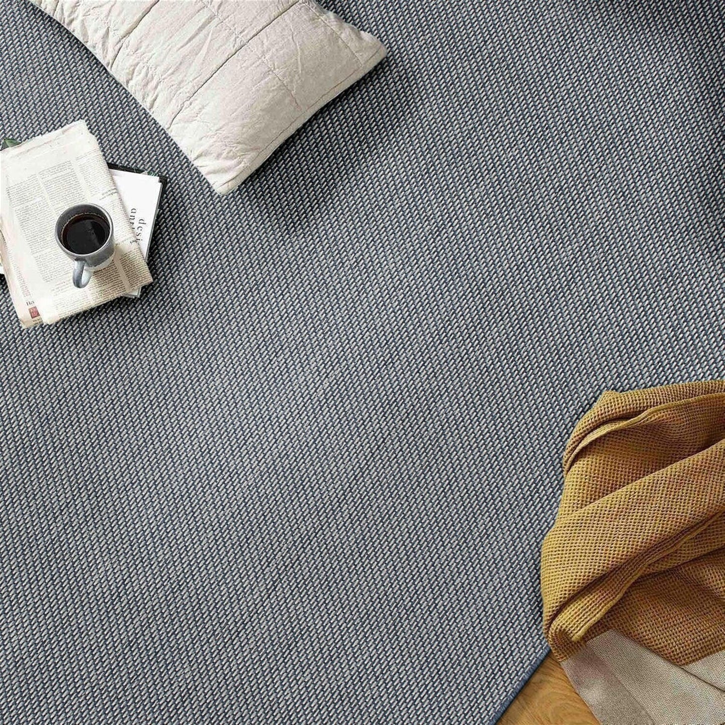 Contemporary Solid Indoor/Outdoor Area Rug