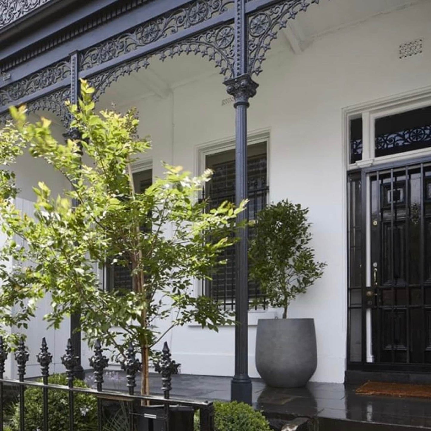 Jardinière conique en fibre de verre DreamPatio La Mirada, 1 pièce, pour intérieur/extérieur