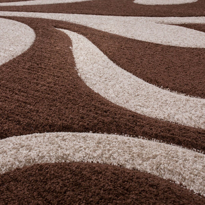 Tapis moderne à motif floral avec contour découpé