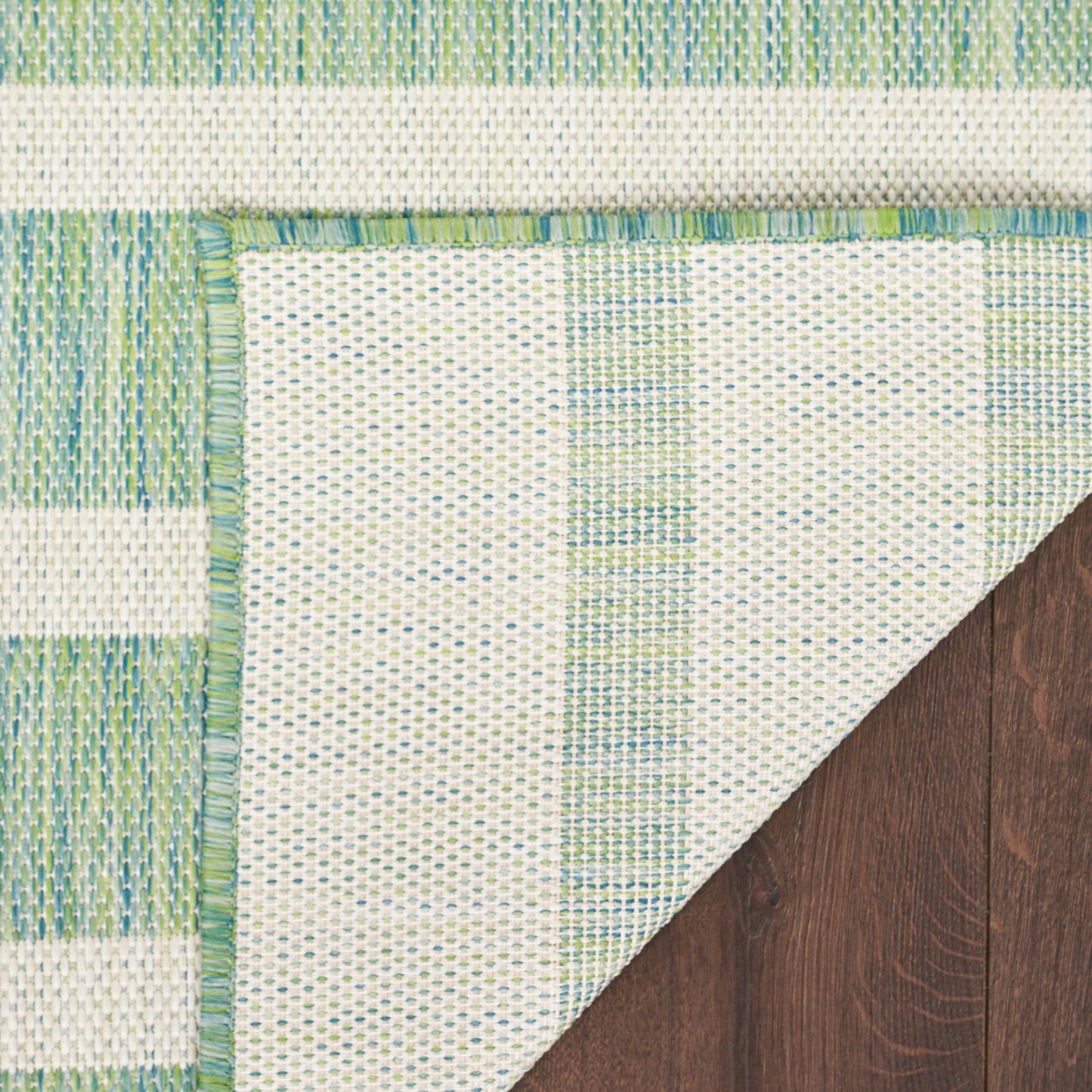 Tapis rayé intérieur/extérieur Nourison Selerno.