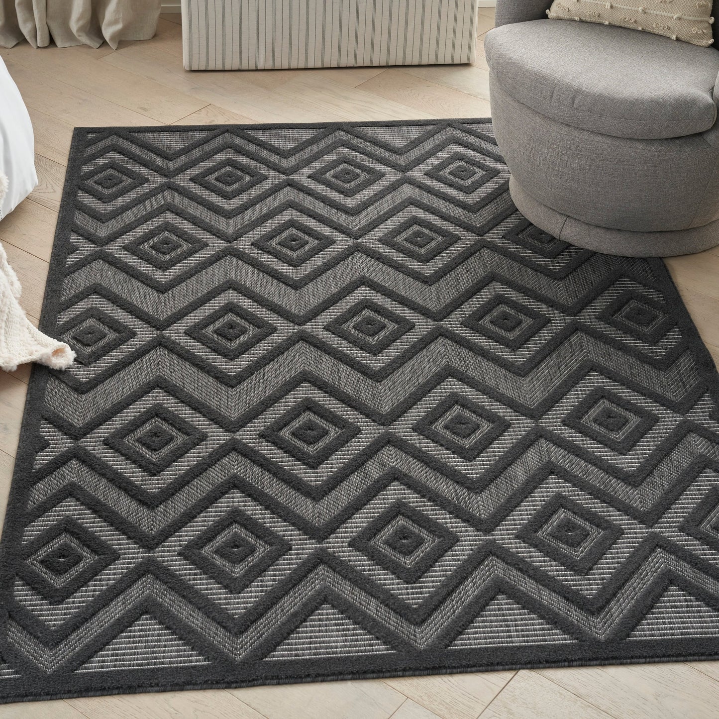 Tapis Nourison polyvalent pour intérieur/extérieur à tissage plat géométrique