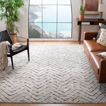 Tapis Adirondack Hildegard Chevron vieilli SAFAVIEH