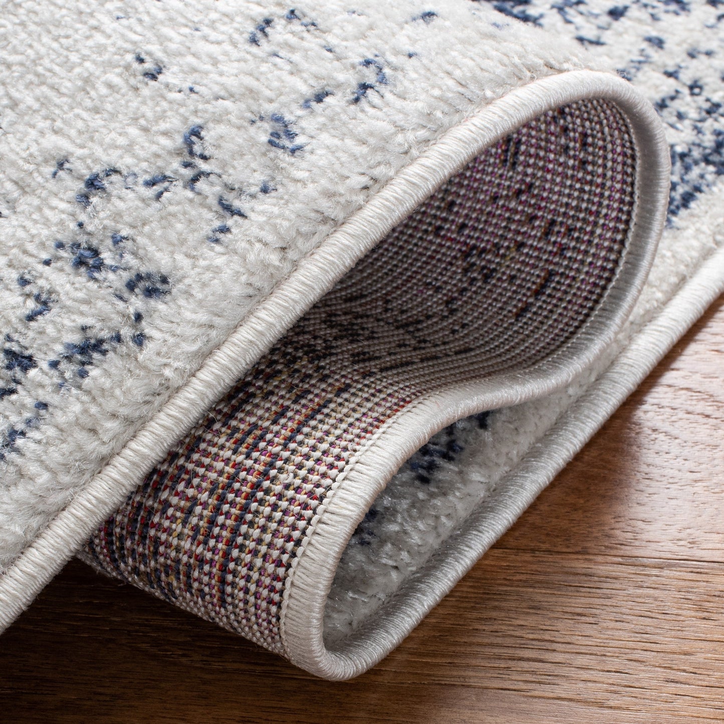 Tapis SAFAVIEH Adirondack Riin rustique style shabby chic vieilli