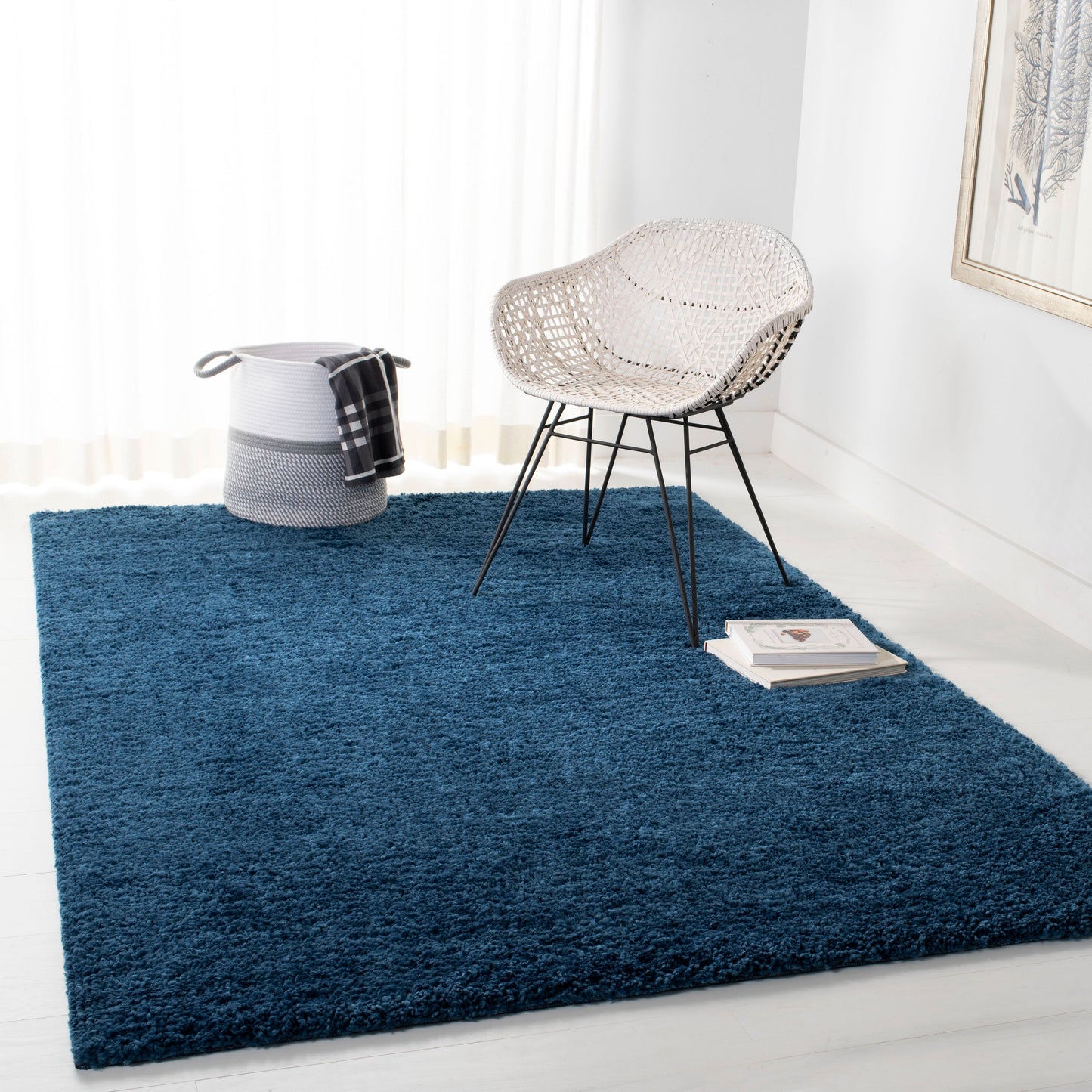Tapis SAFAVIEH August Wilhelma Shag uni de 3 cm d'épaisseur