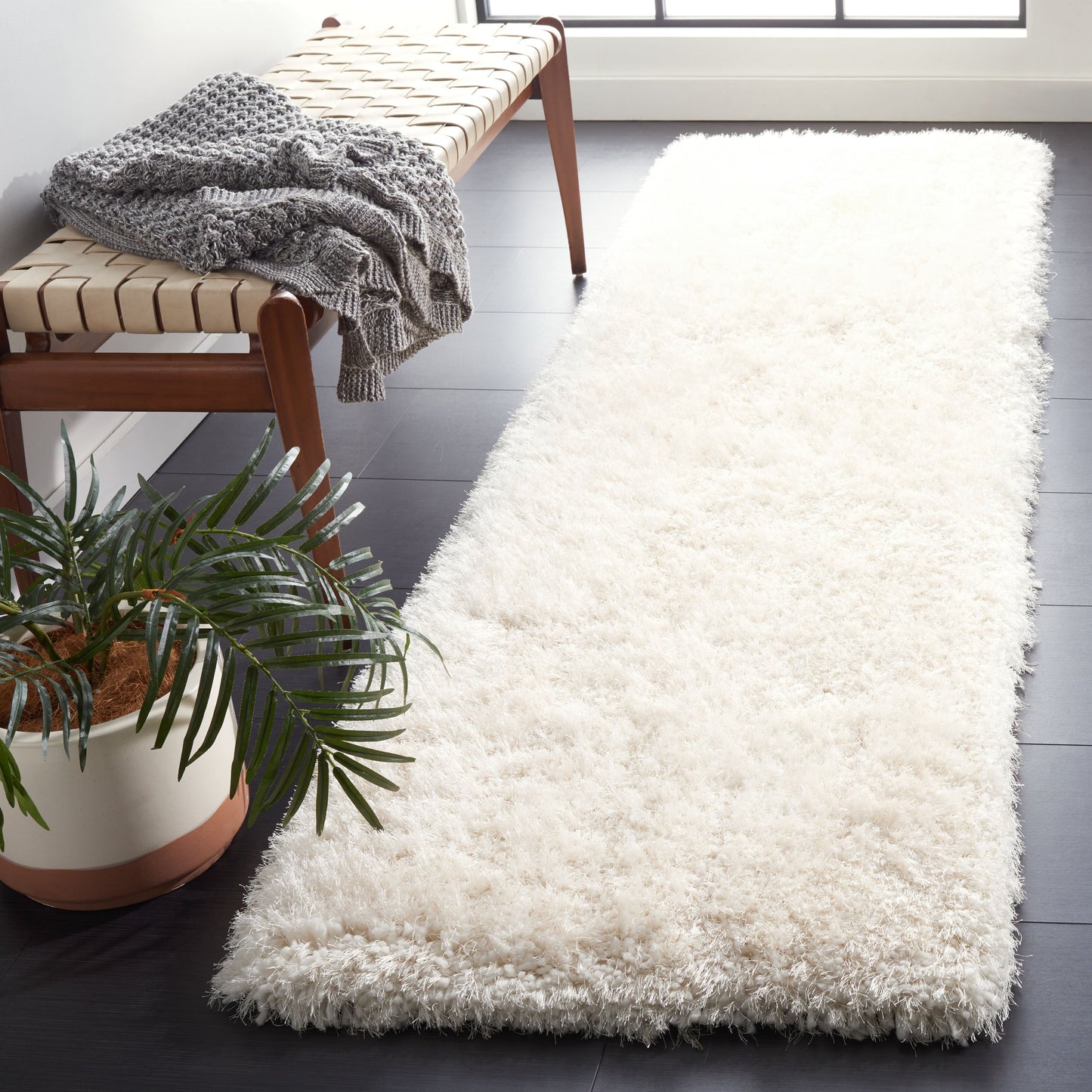 Tapis Shaggy de luxe SAFAVIEH Bahija Rudina de 7,6 cm d'épaisseur