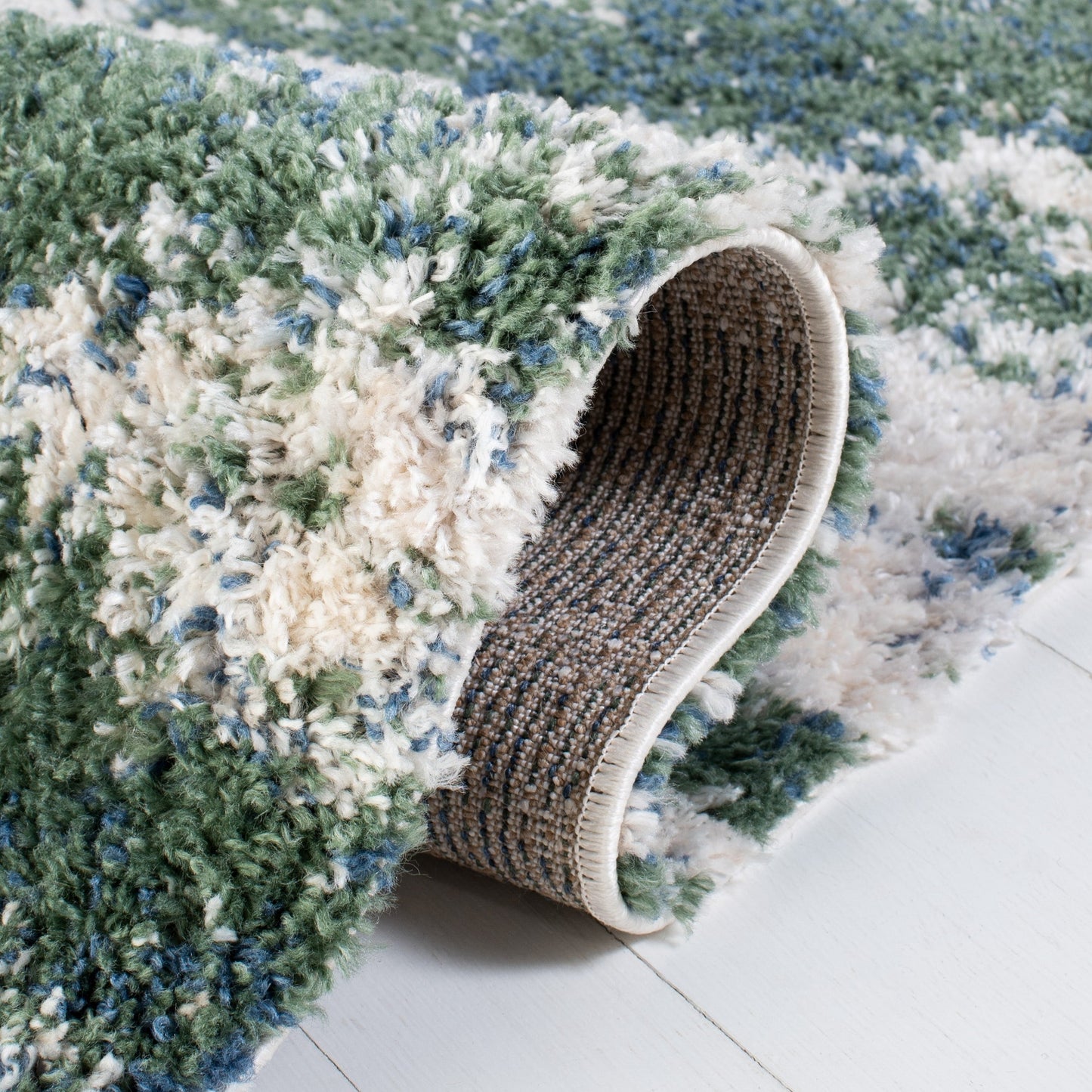 Tapis berbère Shag Tikvah moderne SAFAVIEH de 1,2 pouce d'épaisseur