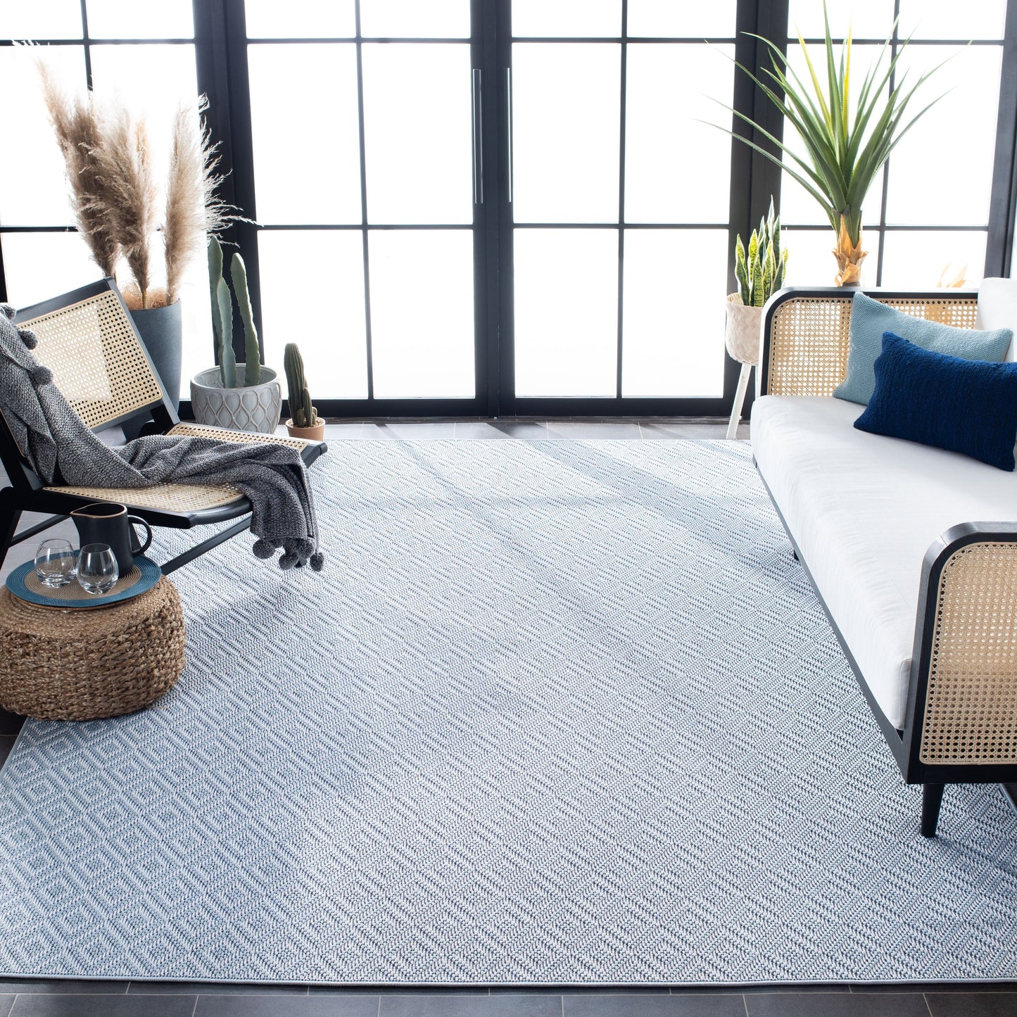 Tapis imperméable lavable d'intérieur/extérieur SAFAVIEH Bermuda Elvy