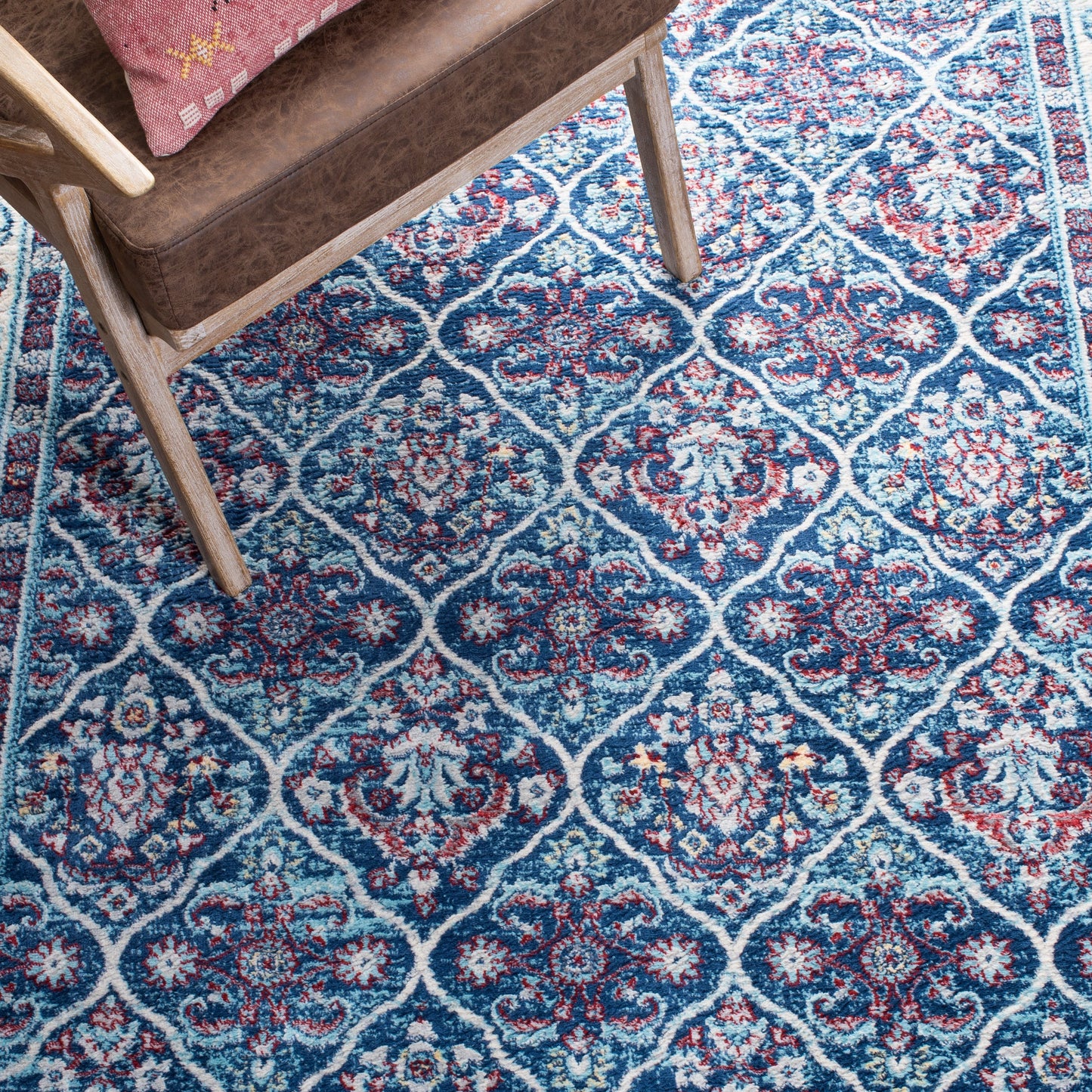 Tapis oriental traditionnel SAFAVIEH Brentwood Craciunita