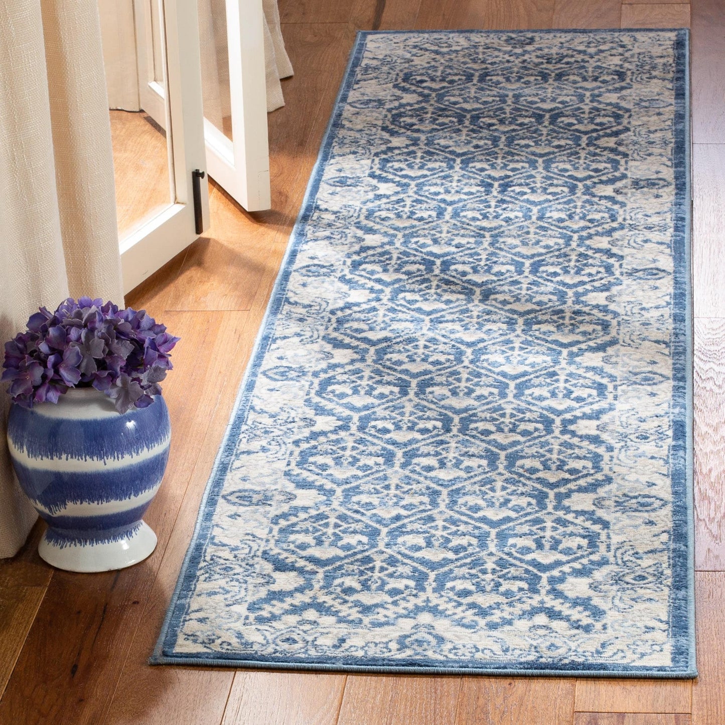 Tapis treillis oriental damassé SAFAVIEH Brentwood Paunica