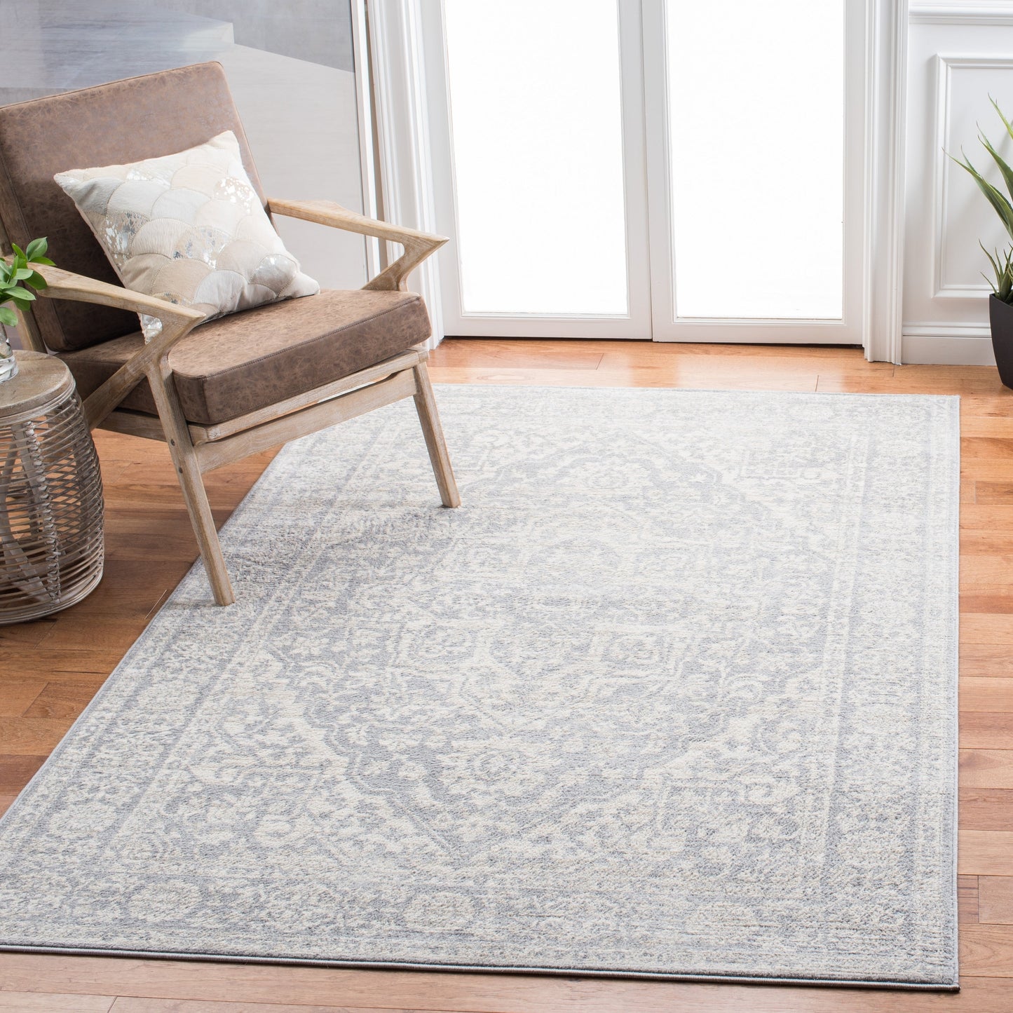 Tapis médaillon oriental SAFAVIEH Brentwood 脼ordis