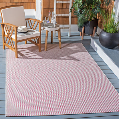 Tapis de patio/jardin imperméable SAFAVIEH Courtyard Begajeta pour intérieur/extérieur.