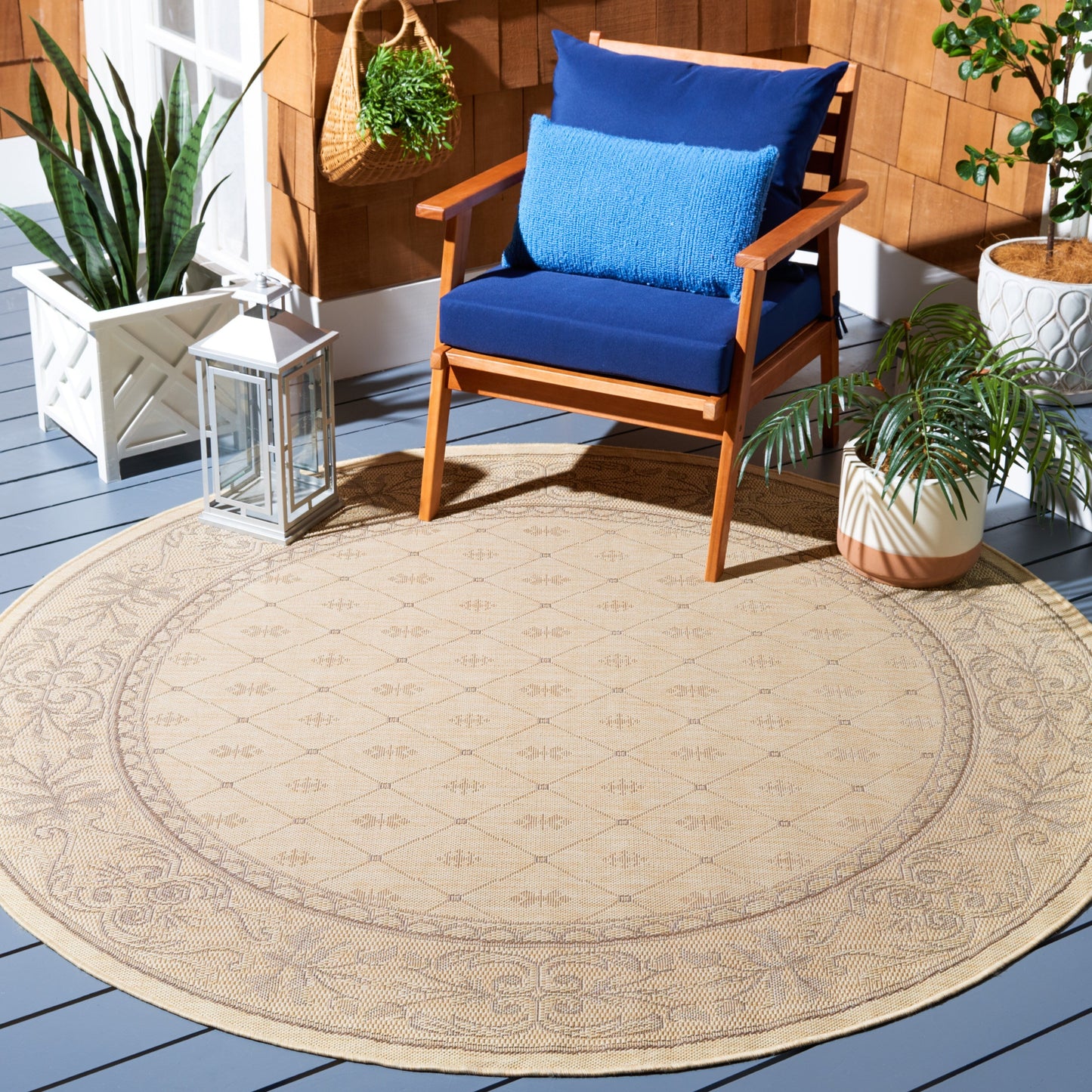 Tapis de jardin imperméable pour intérieur/extérieur SAFAVIEH Courtyard Hendrina