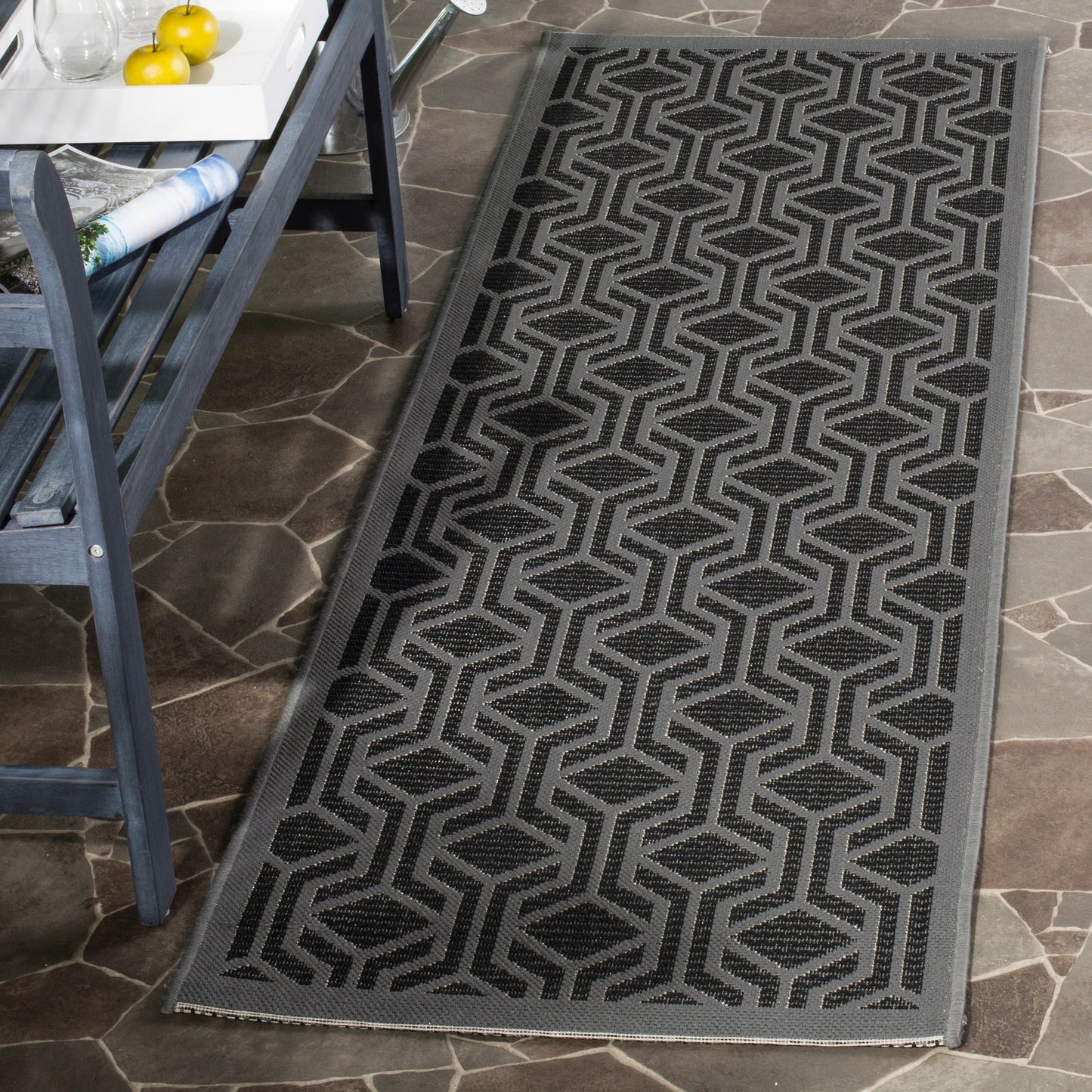 Tapis de jardin imperméable pour intérieur/extérieur SAFAVIEH Courtyard Jeanine