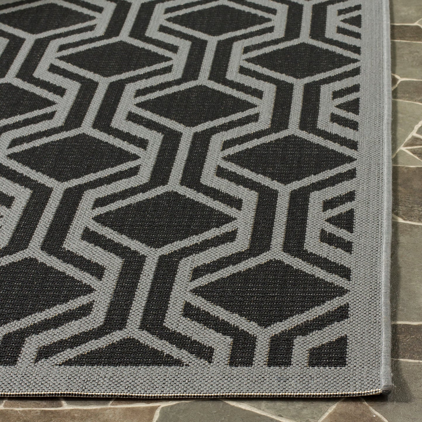 Tapis de jardin imperméable pour intérieur/extérieur SAFAVIEH Courtyard Jeanine