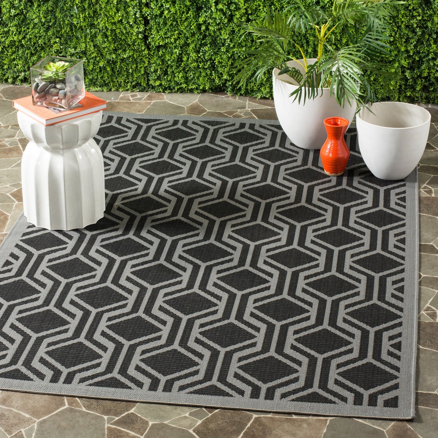 Tapis de jardin imperméable pour intérieur/extérieur SAFAVIEH Courtyard Jeanine