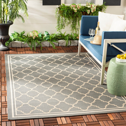 Tapis de jardin/terrasse imperméable SAFAVIEH Courtyard Kristelle