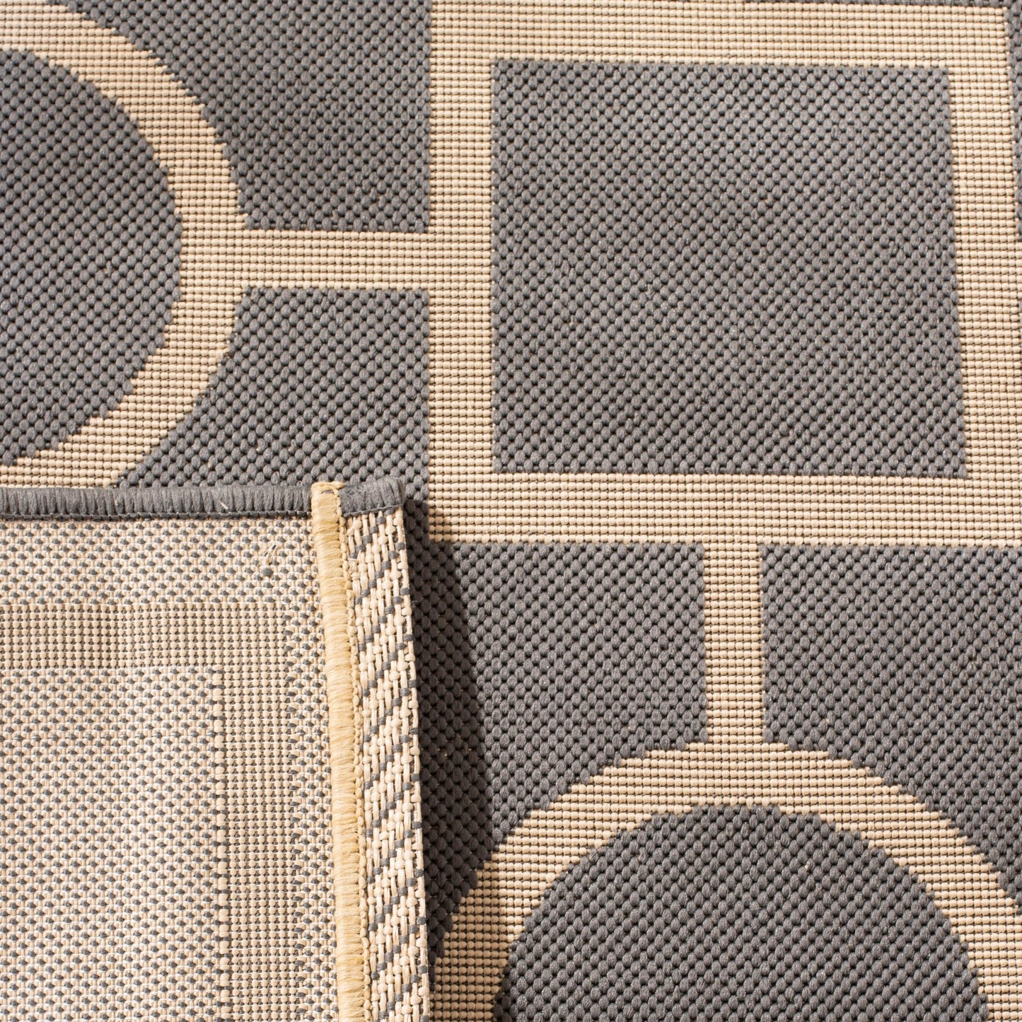 Tapis de jardin imperméable pour intérieur/extérieur SAFAVIEH Courtyard Lilya