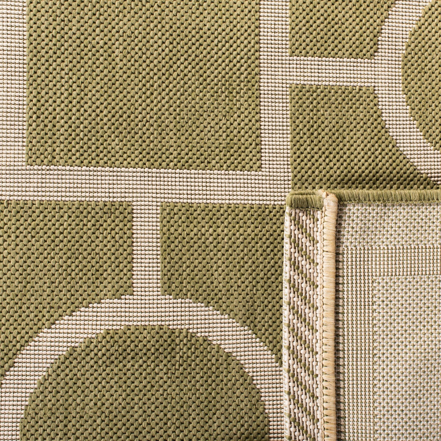 Tapis de jardin imperméable pour intérieur/extérieur SAFAVIEH Courtyard Lilya