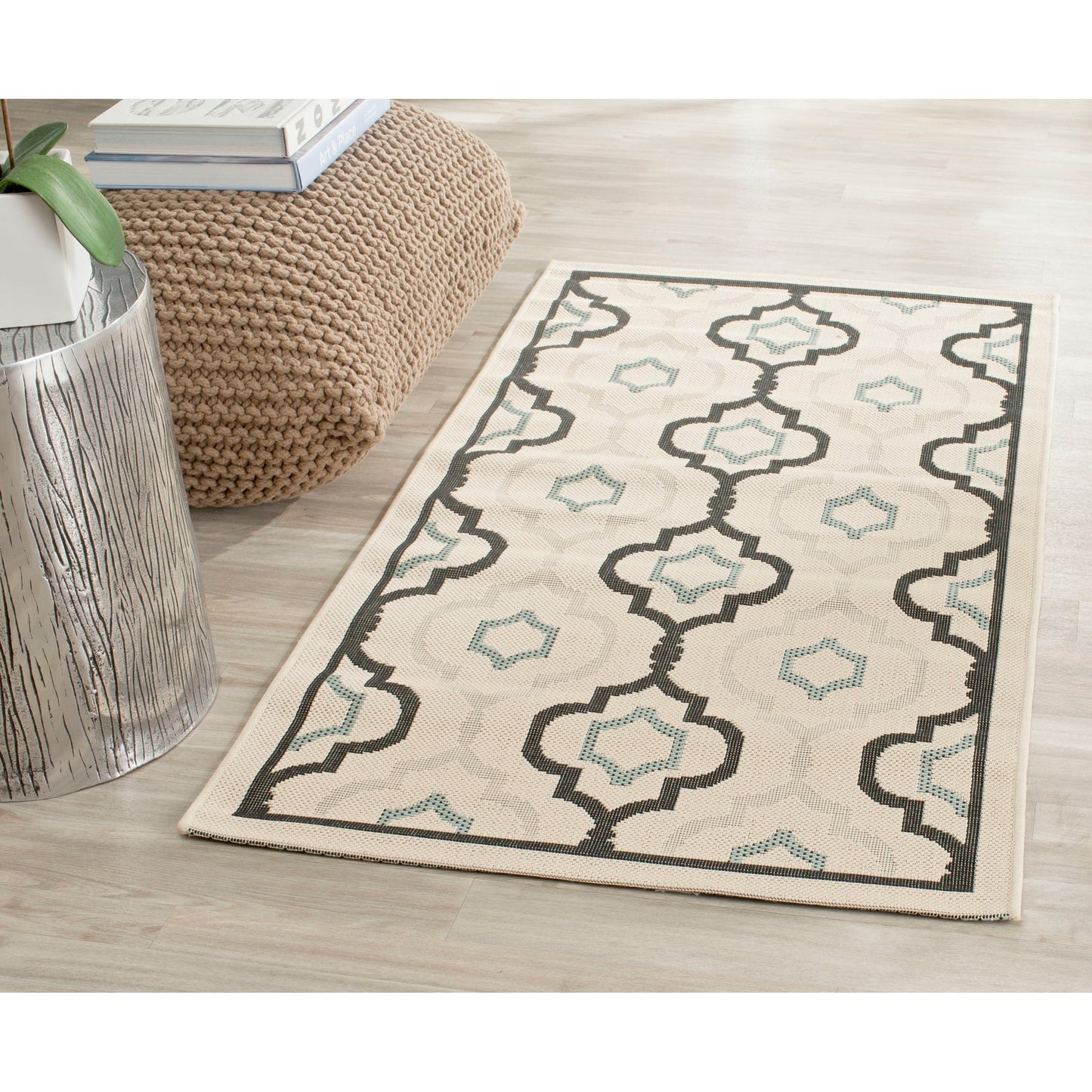 Tapis de jardin imperméable pour intérieur/extérieur SAFAVIEH Courtyard Oyvor