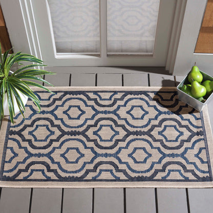 Tapis de jardin imperméable pour intérieur/extérieur SAFAVIEH Courtyard Oyvor