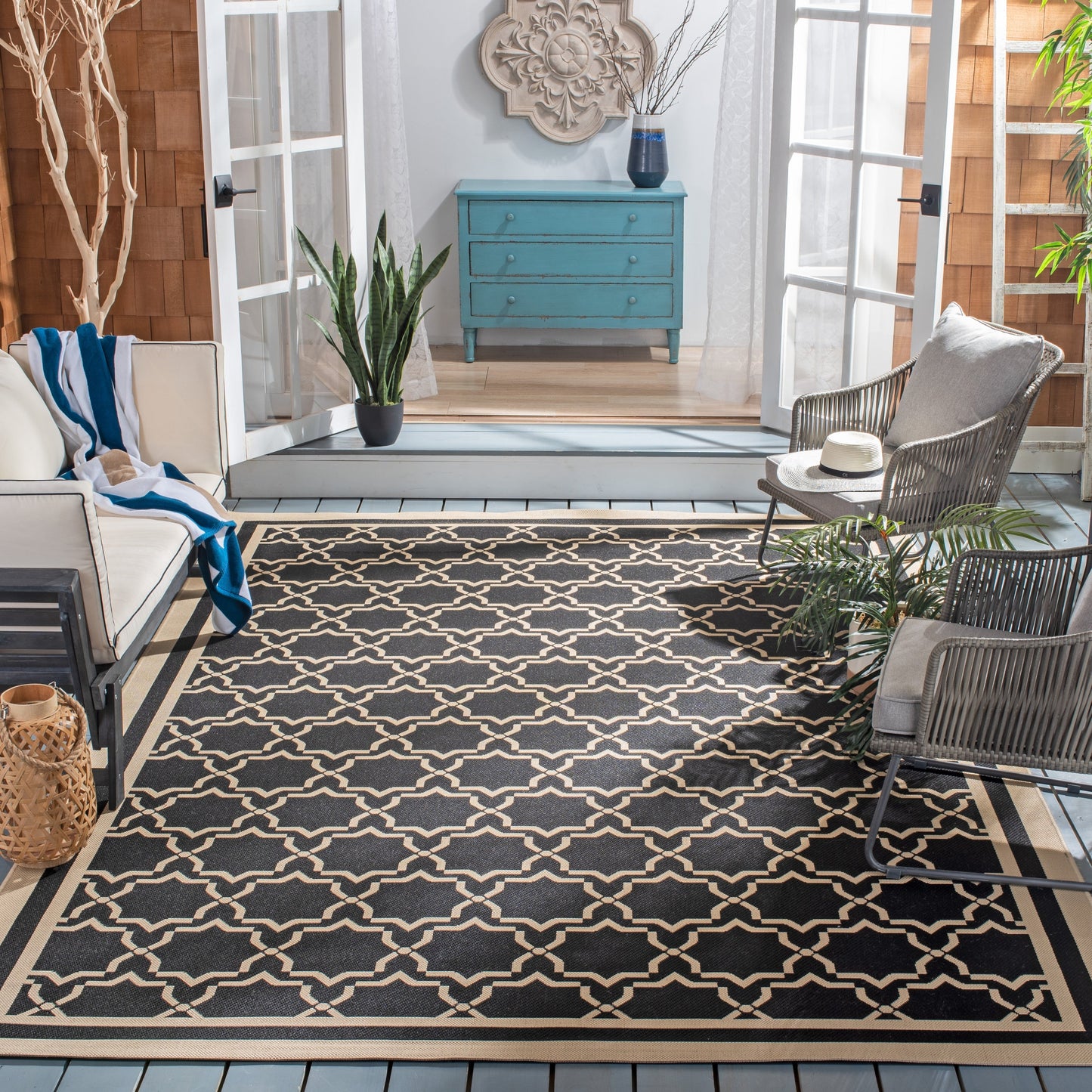 Tapis de jardin imperméable d'intérieur/extérieur SAFAVIEH Courtyard Thomasina