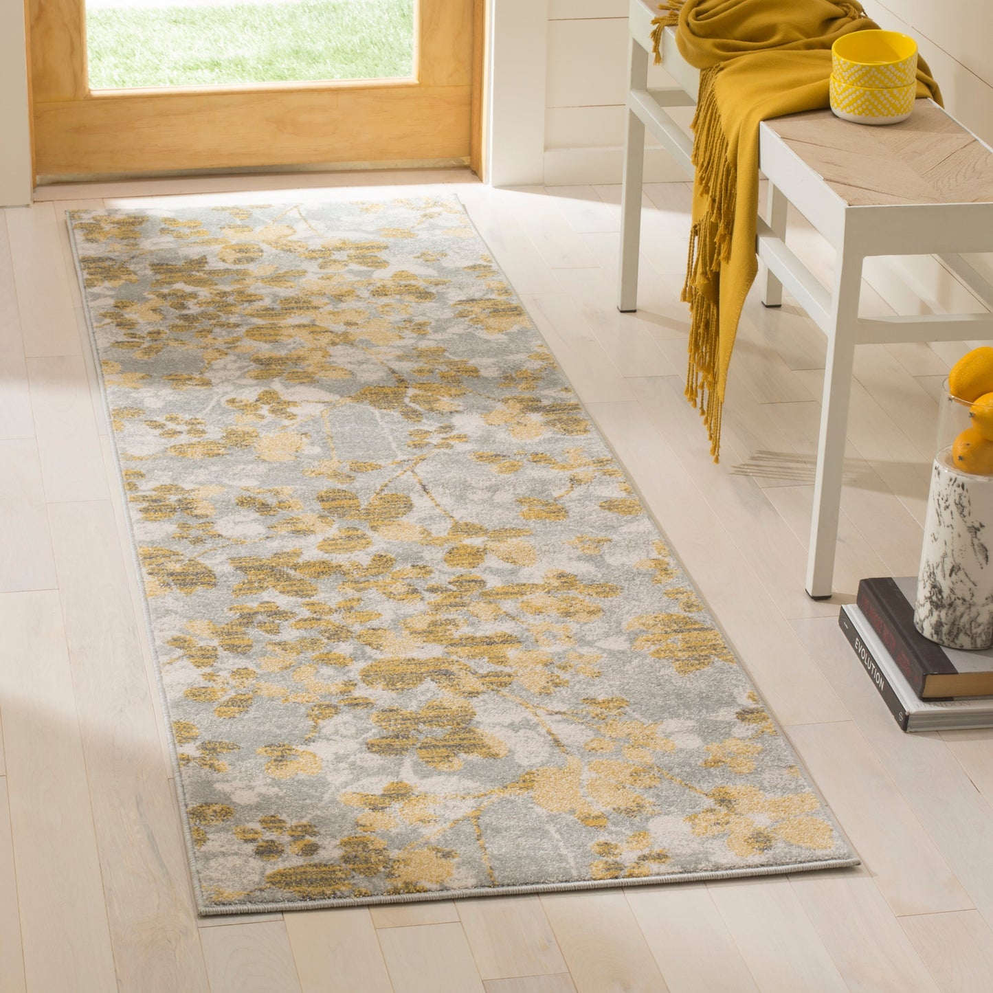 Tapis floral Amale SAFAVIEH Evoke