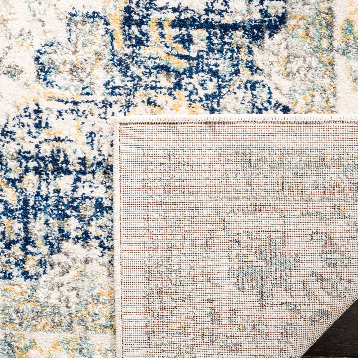 Tapis oriental vintage shabby chic SAFAVIEH Evoke Jentje