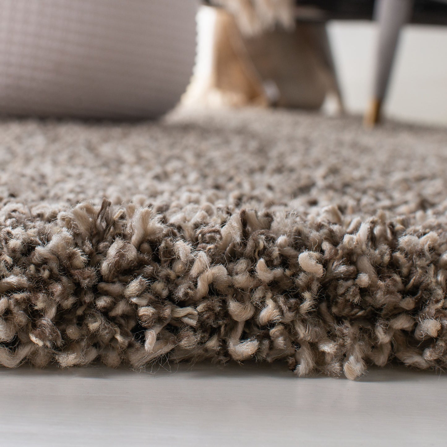 Tapis SAFAVIEH Evolution Shag Fransien Solid 1,8 pouce d'épaisseur