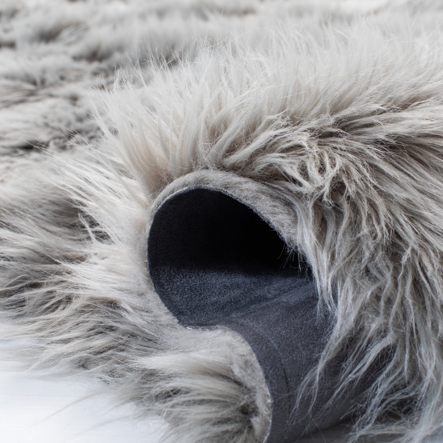 Tapis SAFAVIEH en fausse peau de mouton et soie, épaisseur 2,4 pouces