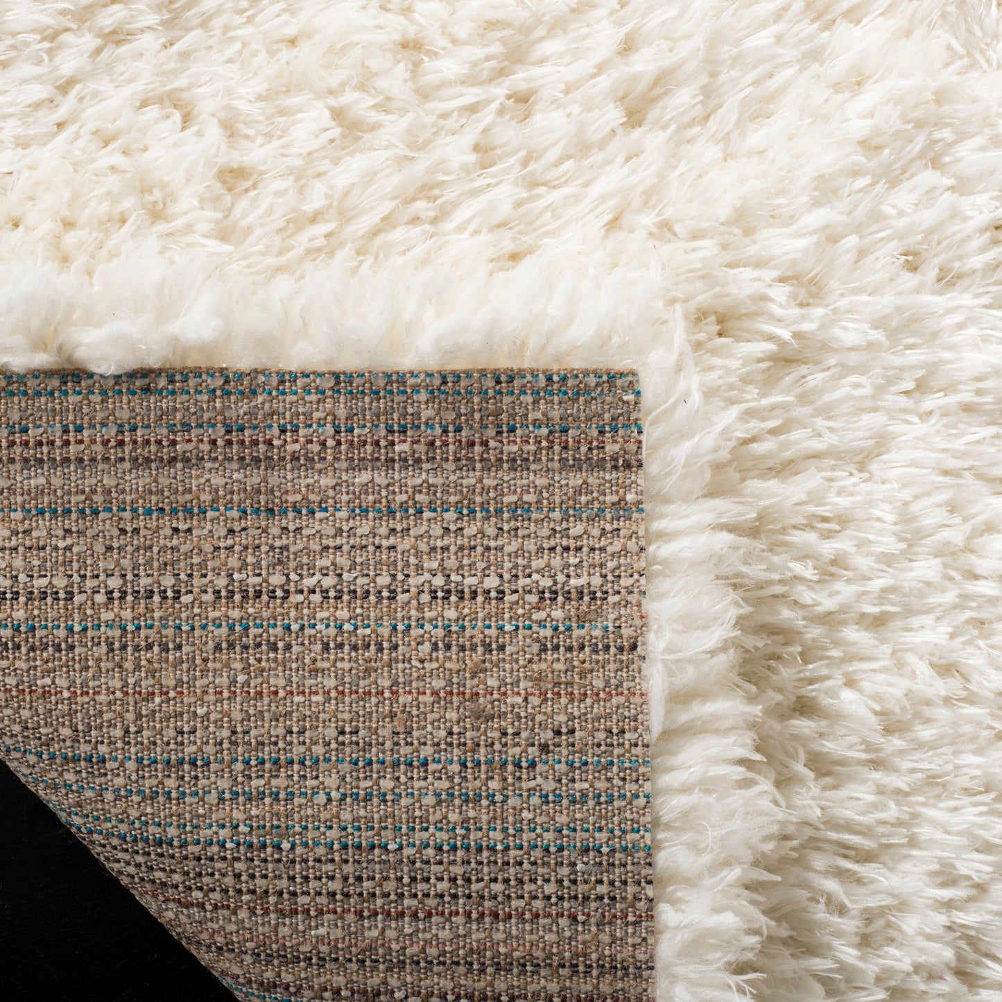 Tapis SAFAVIEH Flokati Shag Wynne de 2,75 pouces d'épaisseur