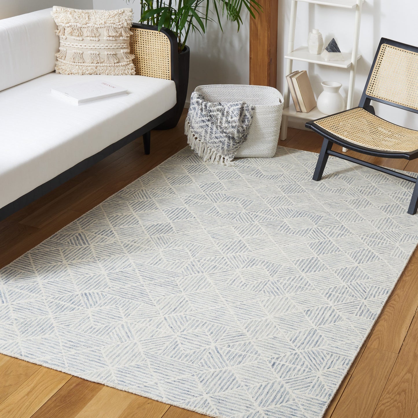 Tapis en laine moderne abstrait Harmanna fait main SAFAVIEH