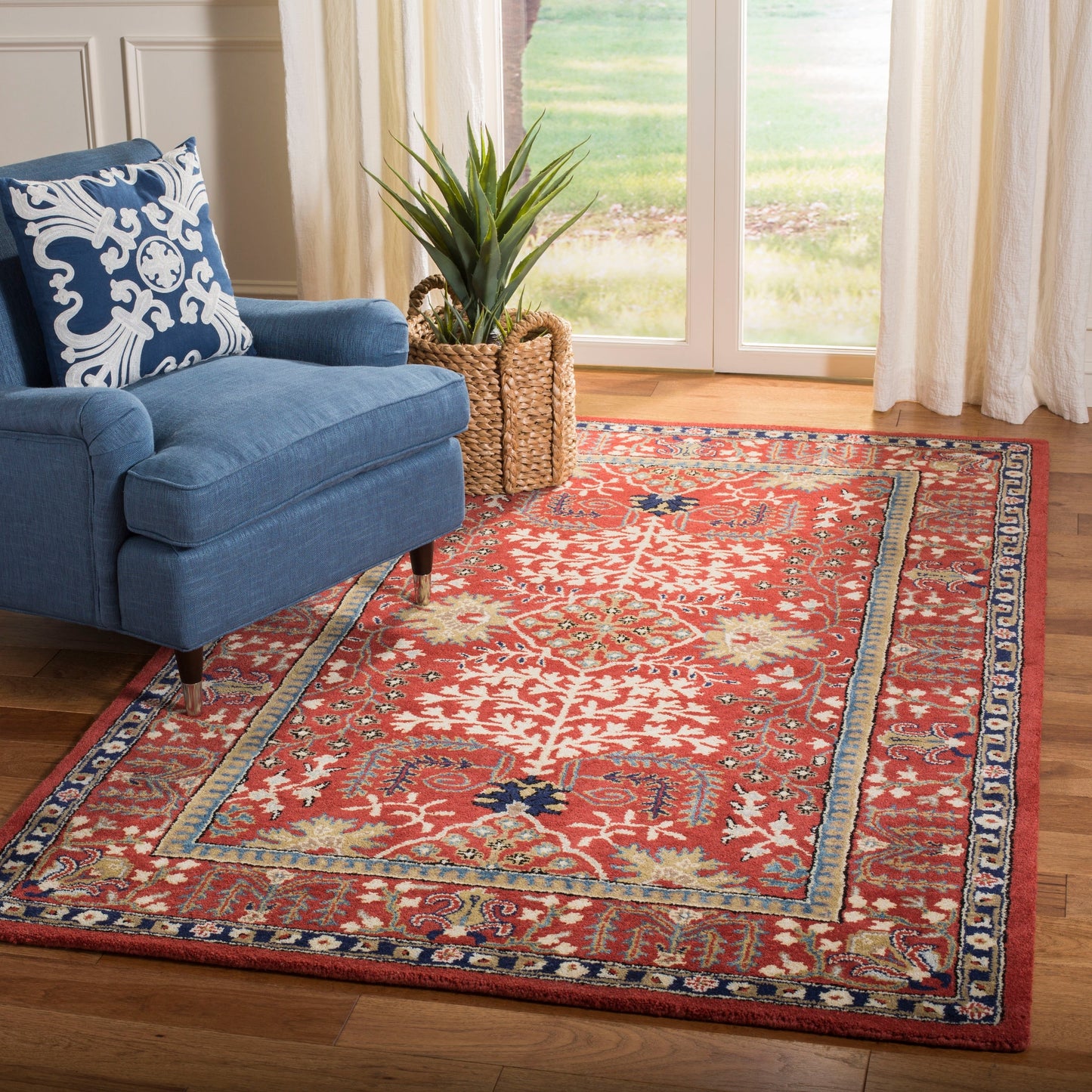 Tapis oriental traditionnel en laine Mirosava fait main SAFAVIEH