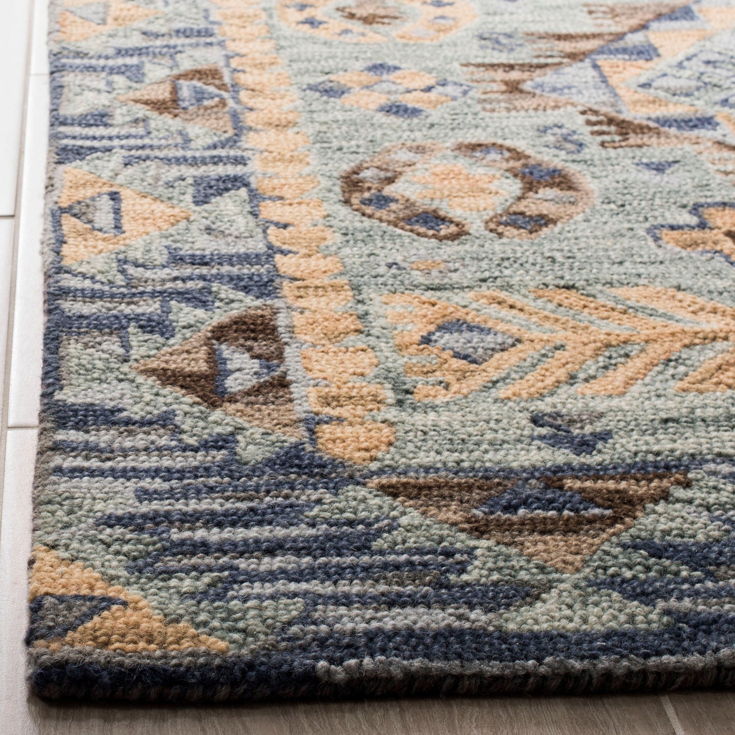 Tapis tribal bohème en laine Aspen Ermira fait main SAFAVIEH