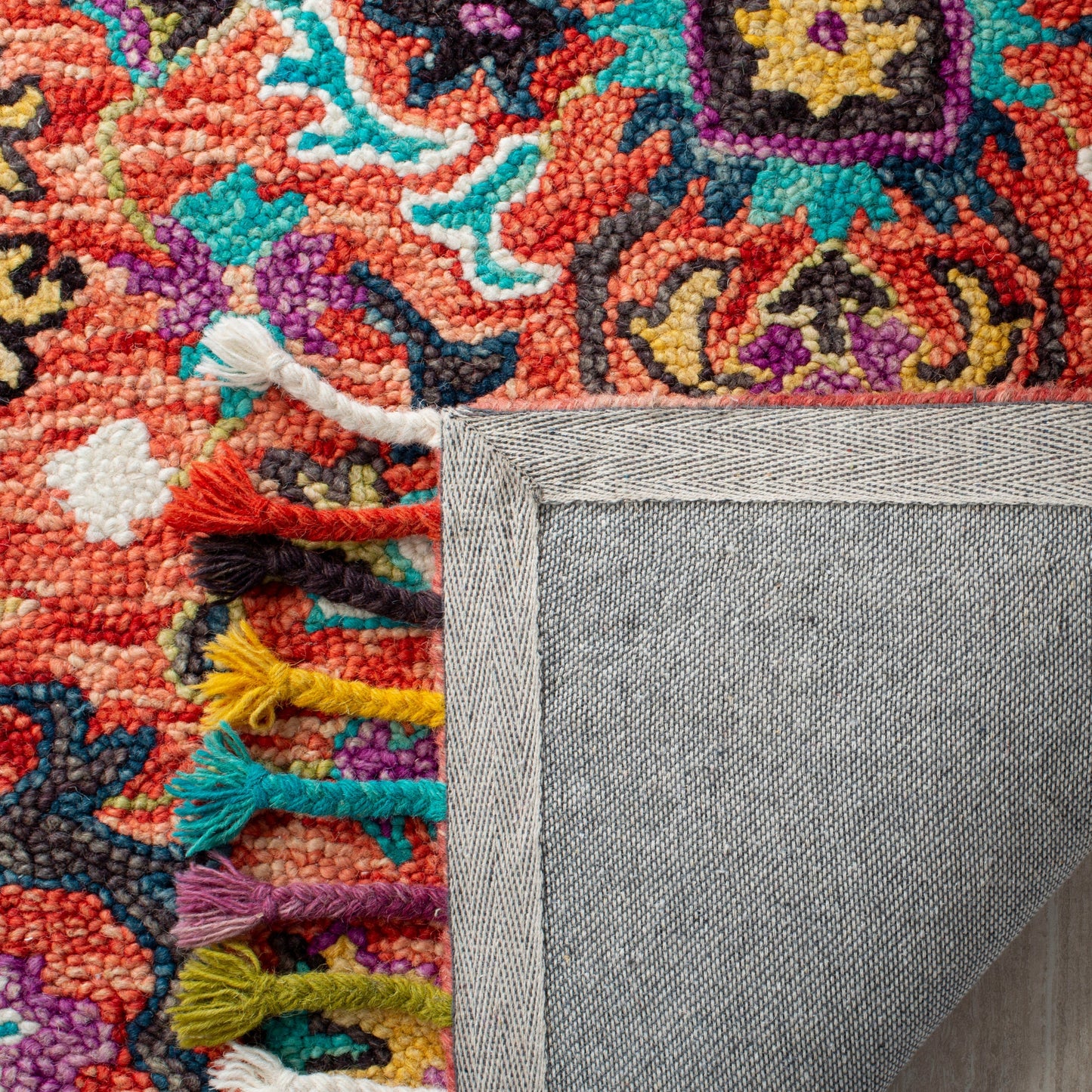 Tapis médaillon en laine tribale bohème Aspen Irmingard fait main SAFAVIEH