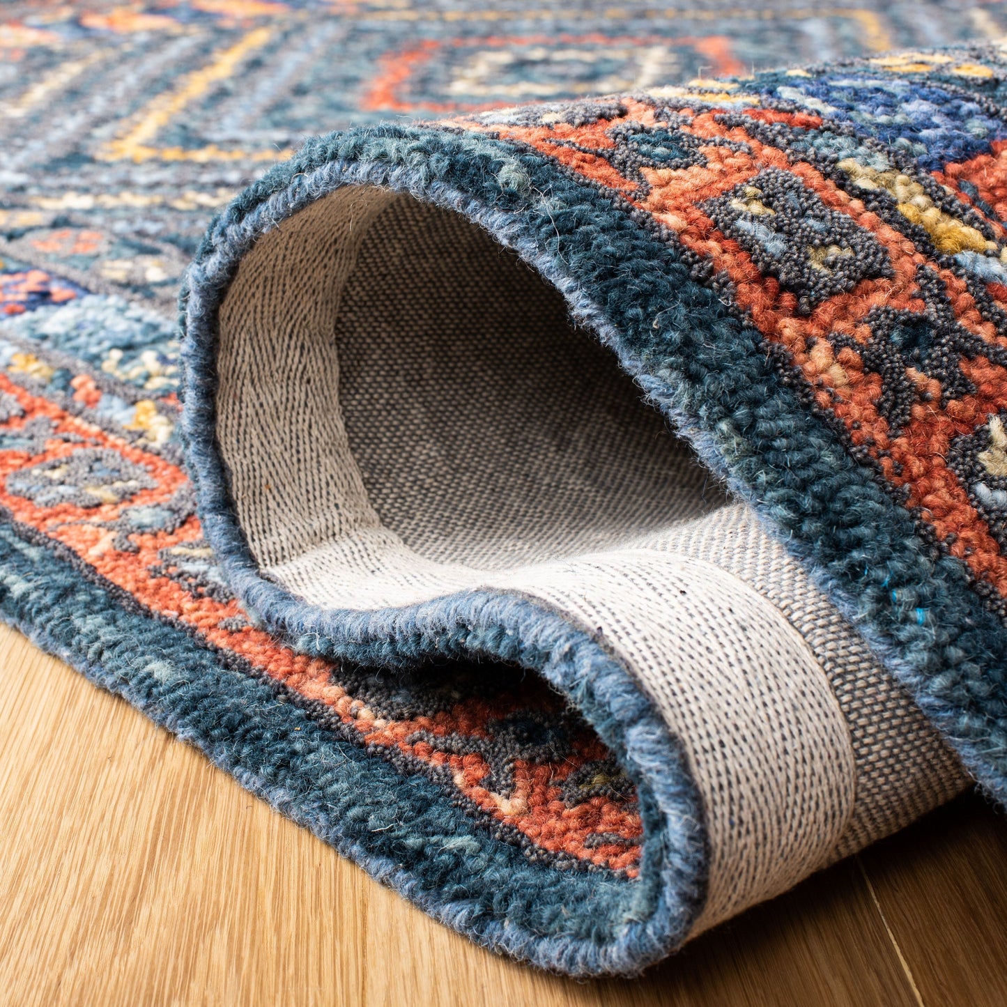 Tapis bohème marocain en laine Aspen Wubbine fait main SAFAVIEH