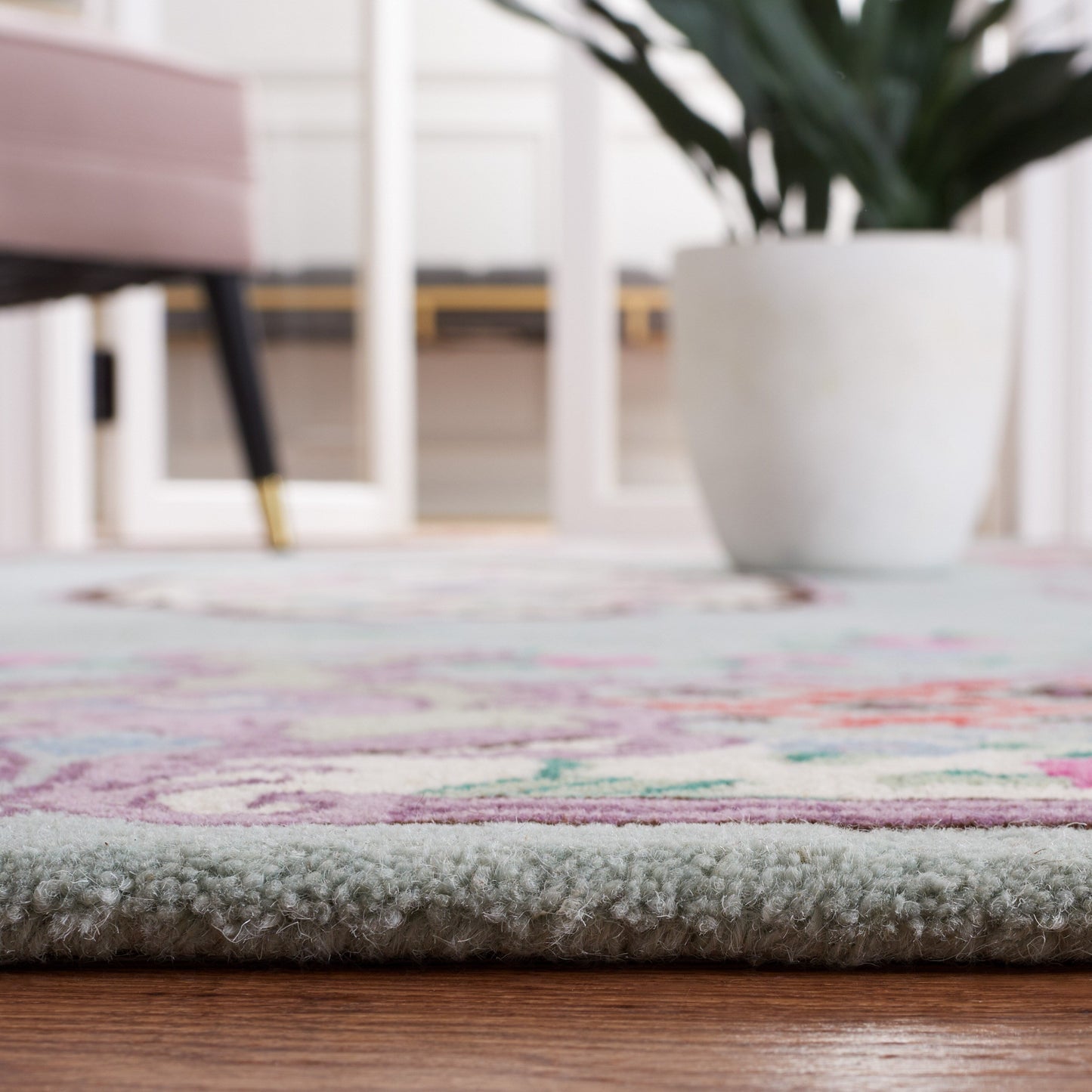 Tapis médaillon oriental en laine fait main Bellagio Tatevik de SAFAVIEH