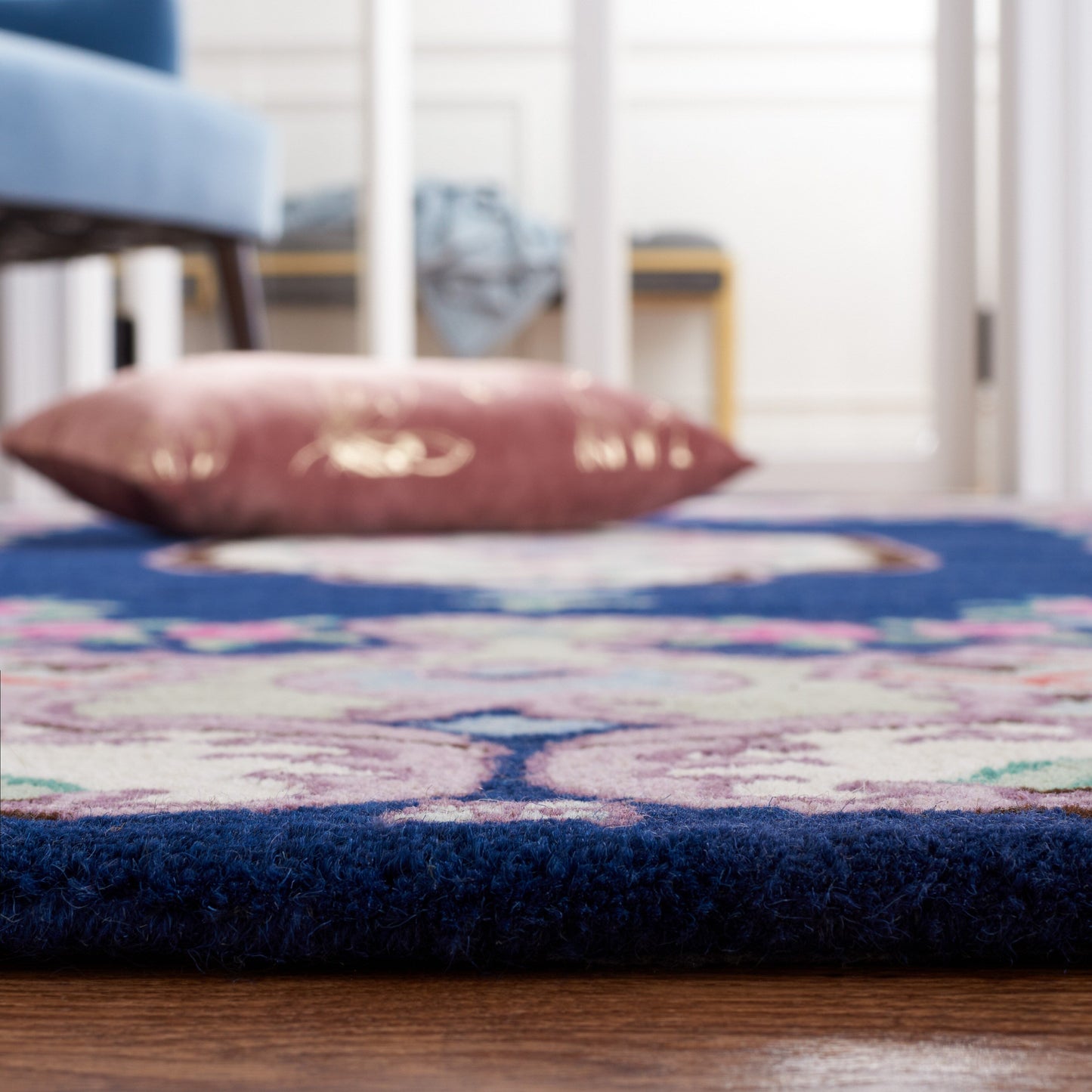 Tapis médaillon oriental en laine fait main Bellagio Tatevik de SAFAVIEH