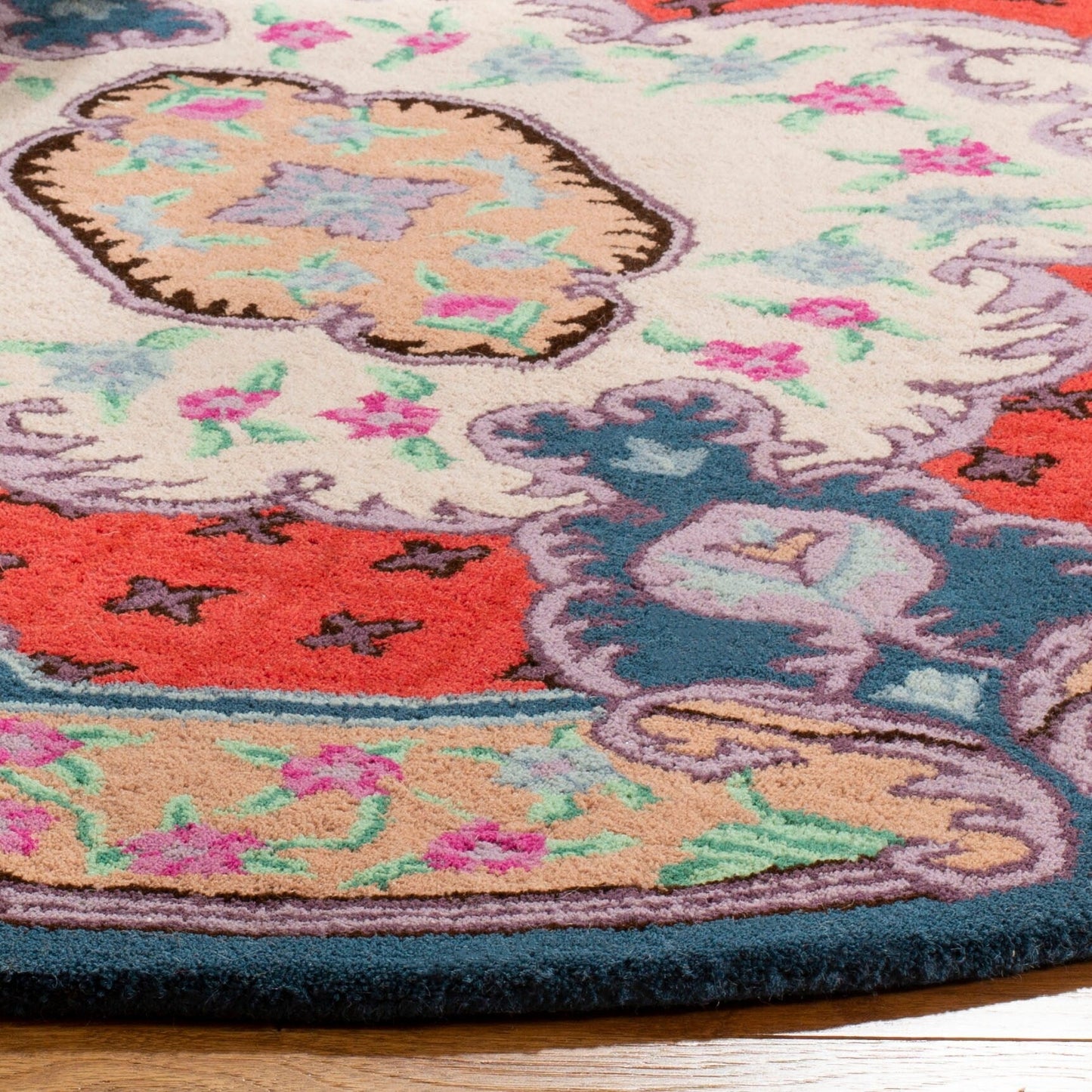 Tapis médaillon oriental en laine fait main Bellagio Tatevik de SAFAVIEH